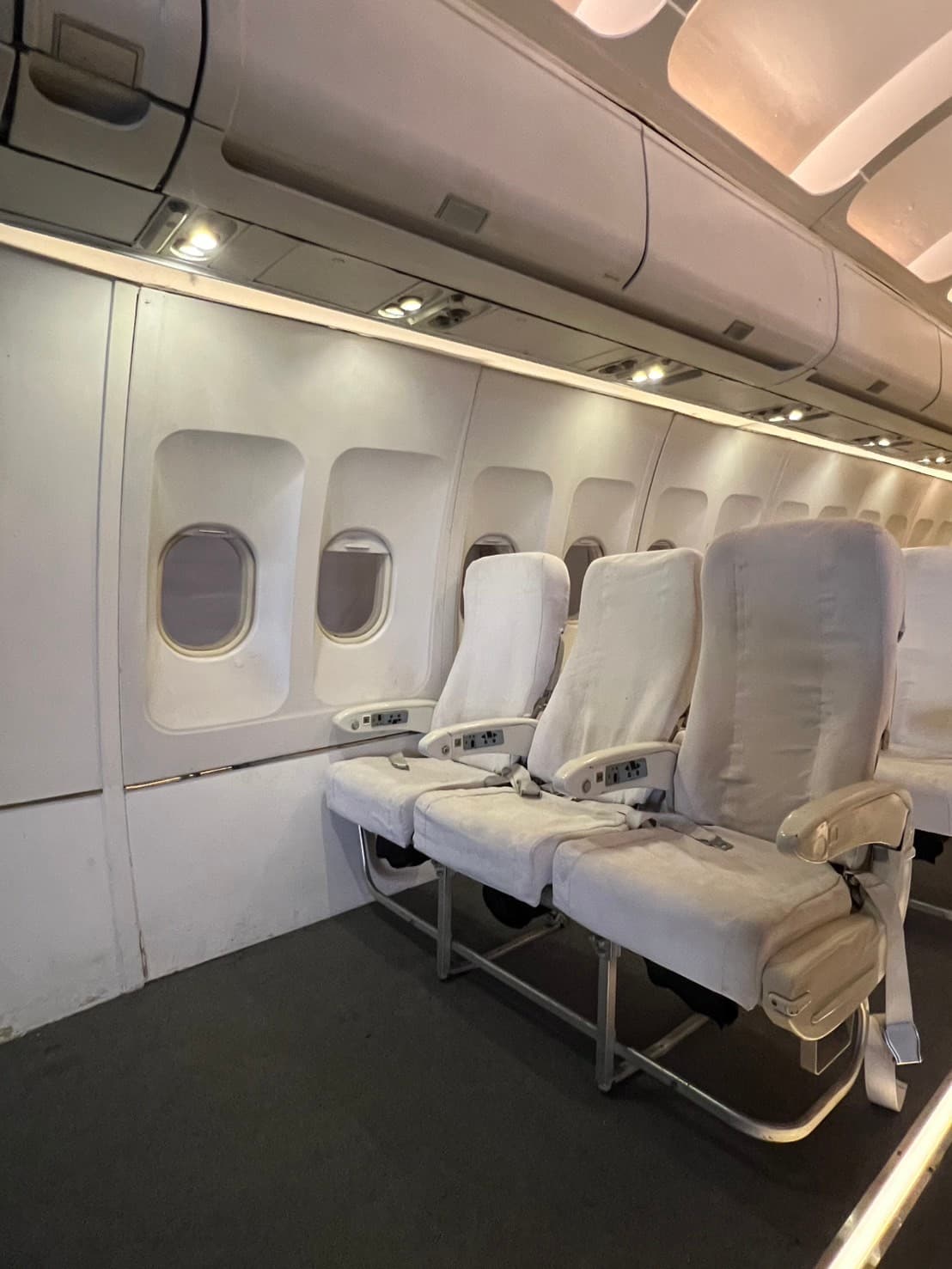 Plane Space 6